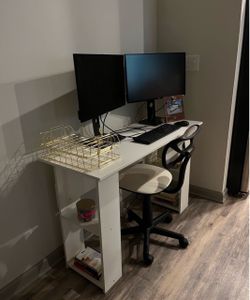 White Computer Desk with Built-In Shelves