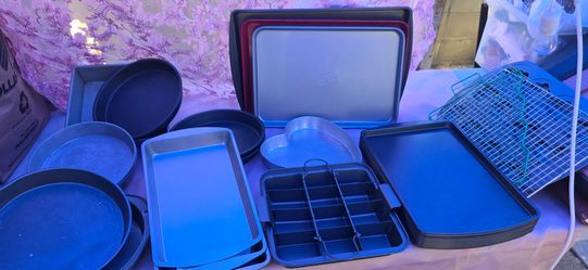 Baking pans over 30 pieces