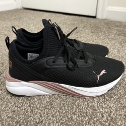 Women’s Shoes