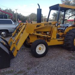 Ford Front end loader Tractor 