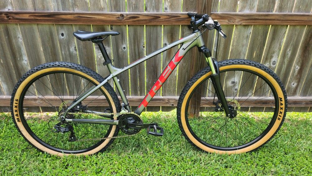 Trek Marlin 4 - Mountain Bike 29er