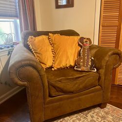 Brown suede Armchair