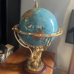 Light Up World Globe With Rhinestone On Top 
