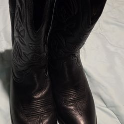 Women's Ariat 9.5C boots