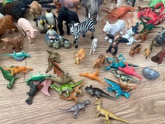 Lot of Animals & Dinosaur Toys Burning Godzilla– 80+ Pieces