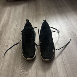 Umm Been Worn A Couple Times I They Old To I Don’t Need No More