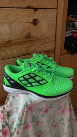 APL tennis shoes