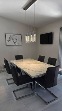 Quartz Dining Table