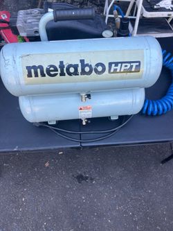 Metabo HPT Air Compressor
