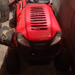 Craftsman Riding Lawn mower 