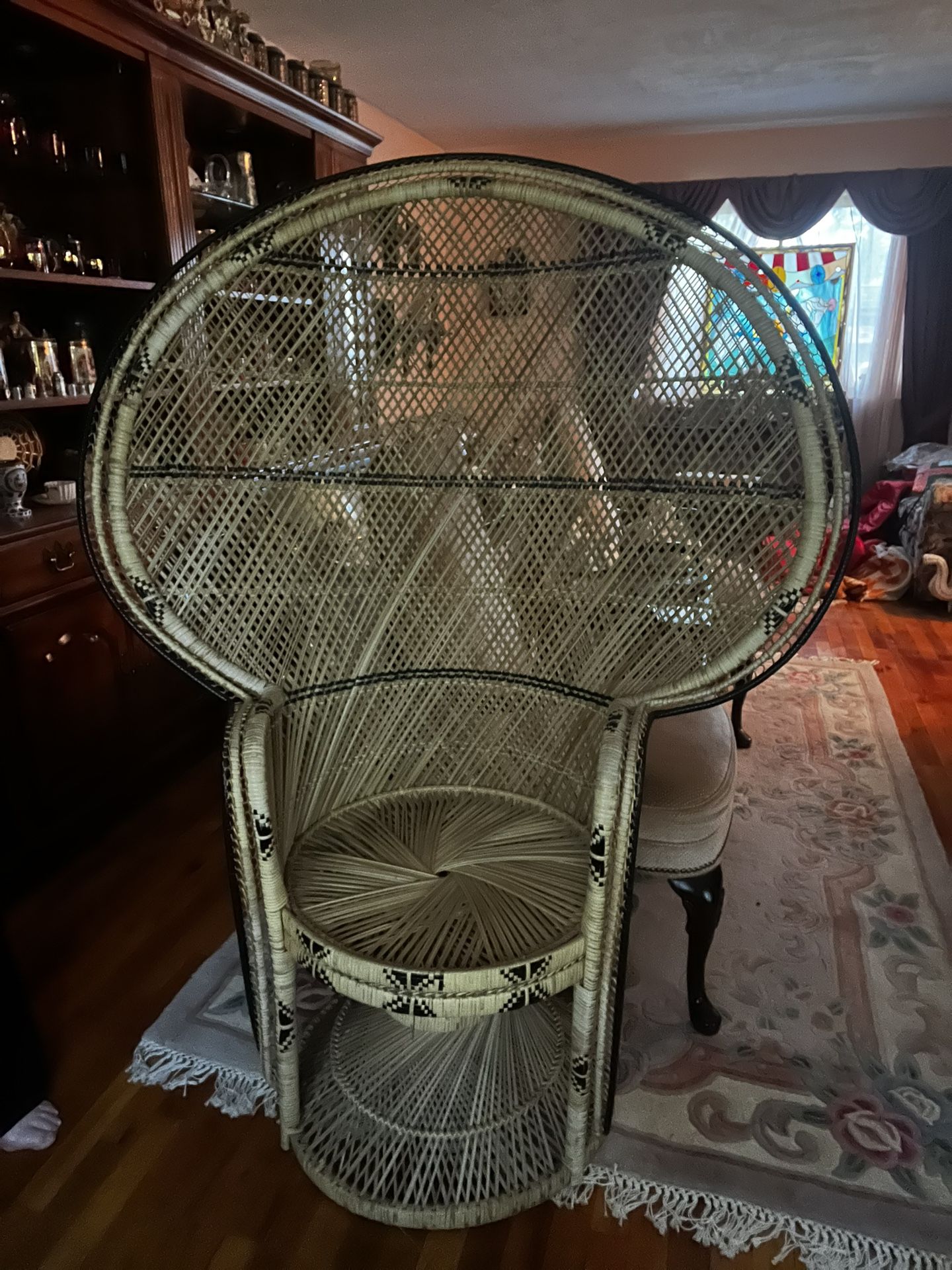 Large Vintage Peacock Throne Wicker Fan Chair Rattan Bamboo Mid Century Modern