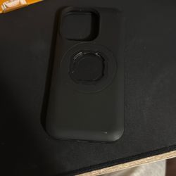 quad lock iphone 14 pro
