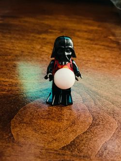 LEGO Darth Vader at Beach Minifigure & Assorted Lego Pieces