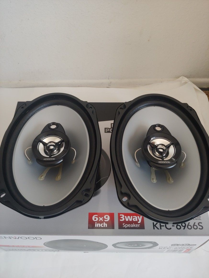 KENWOOD 1 PAIR 6×9 3 WAY 400 WATTS CAR SPEAKER ( BRAND NEW PRICE IS LOWEST INSTALL NOT AVAILABLE )