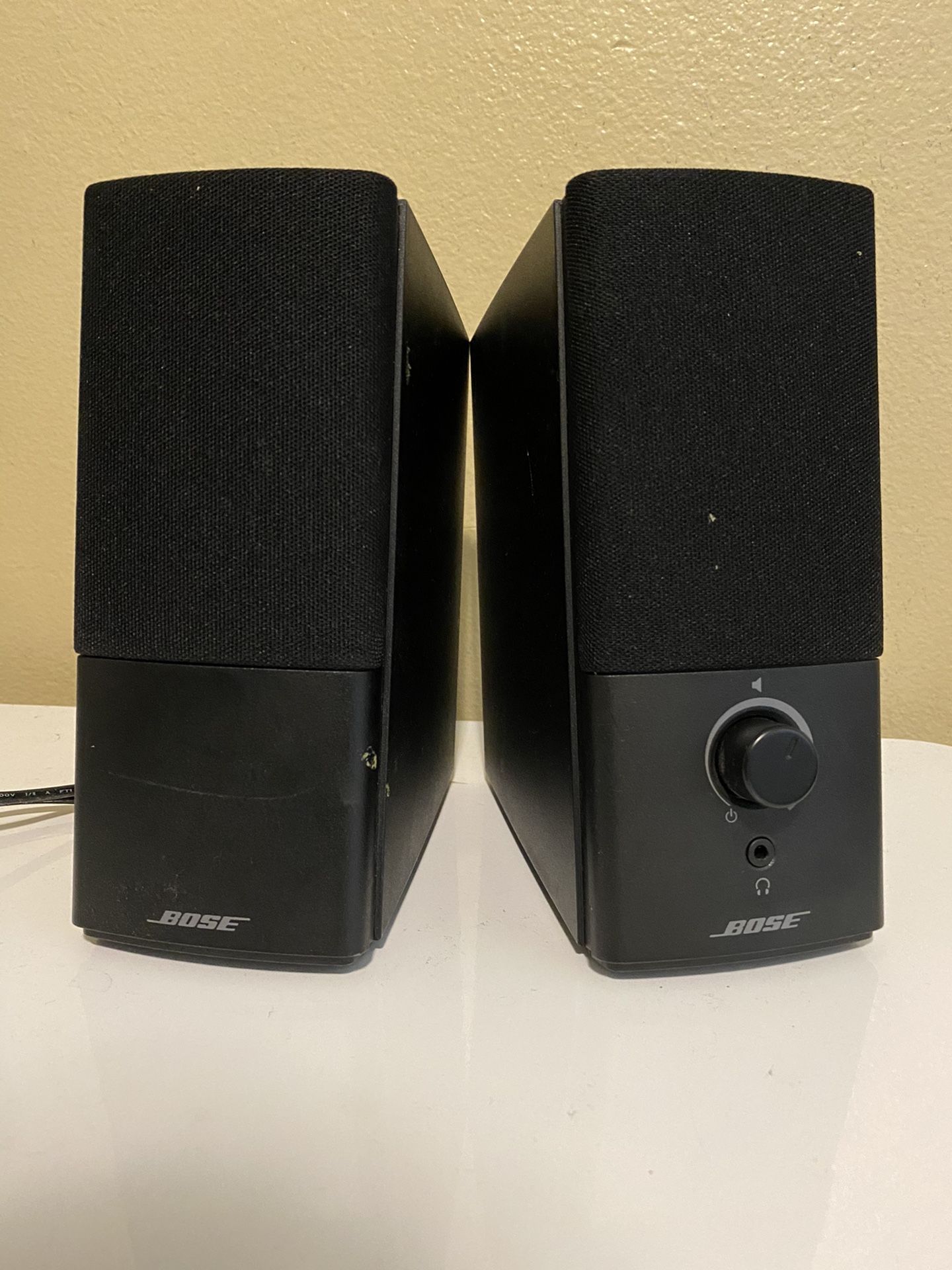 Bose speaker desktop