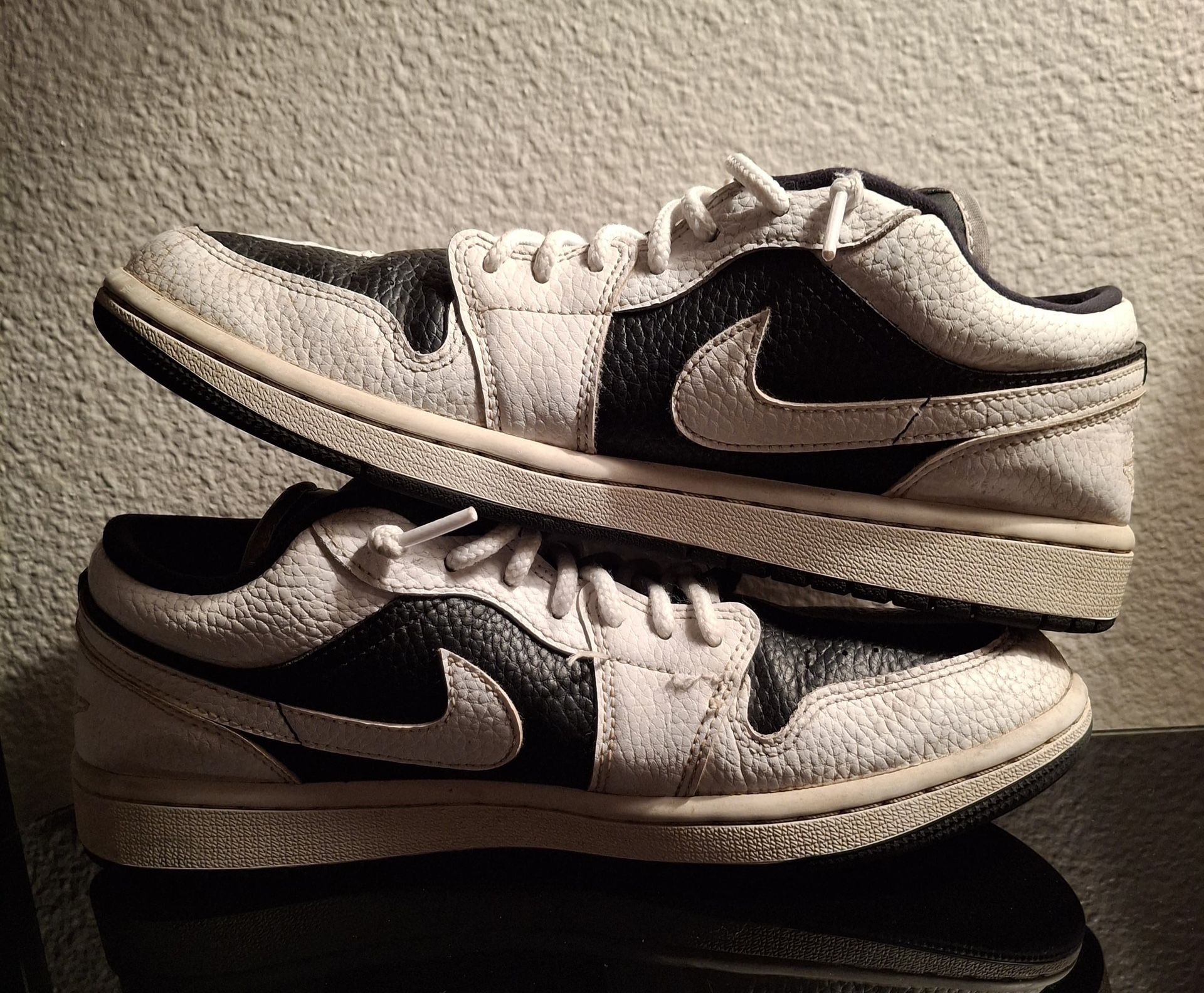 Nike Air Jordan Black And White Size 9 Us