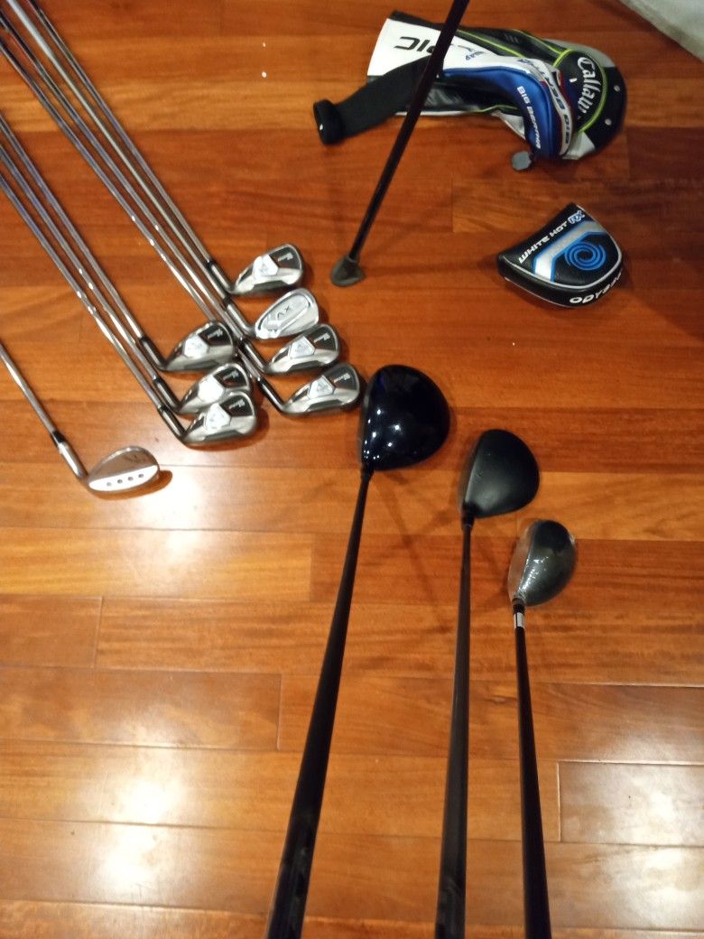 Complete Callaway Golf Club Set With Putter And Golf Bag. for Sale in