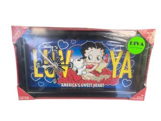 Betty Boop License Plate Quartz Clock Hang or Stand 3-Bingo Daubers
