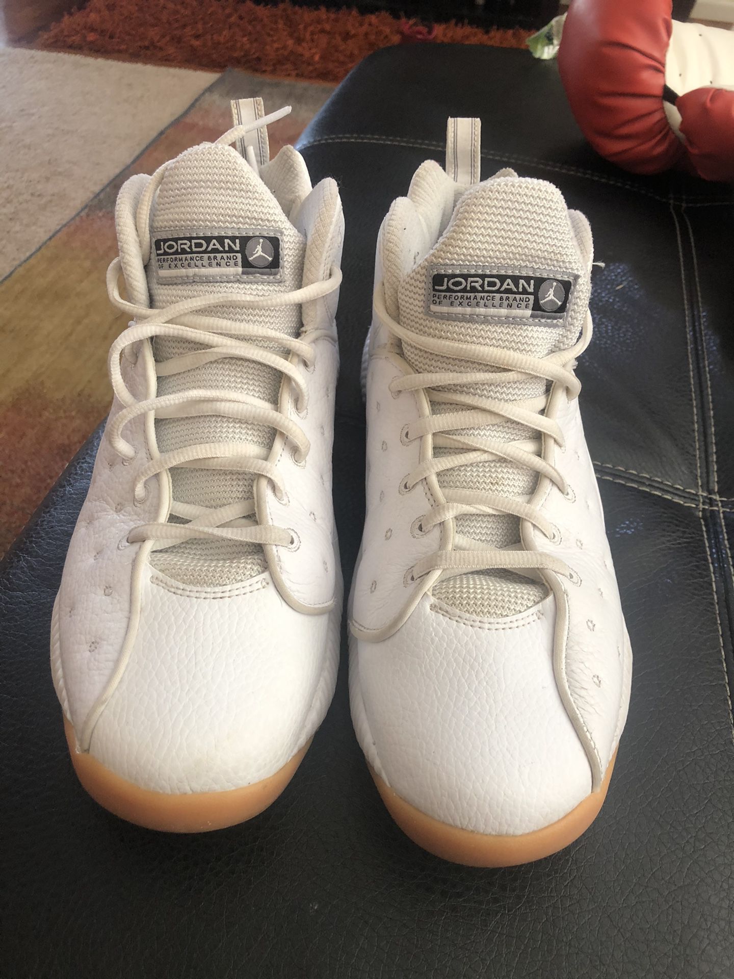 Jordans size 11 ...... 8 out 10 condition.... asking $60 for them