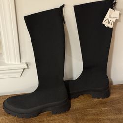Zara Women's Black Boots Size US 9 Brand NEW