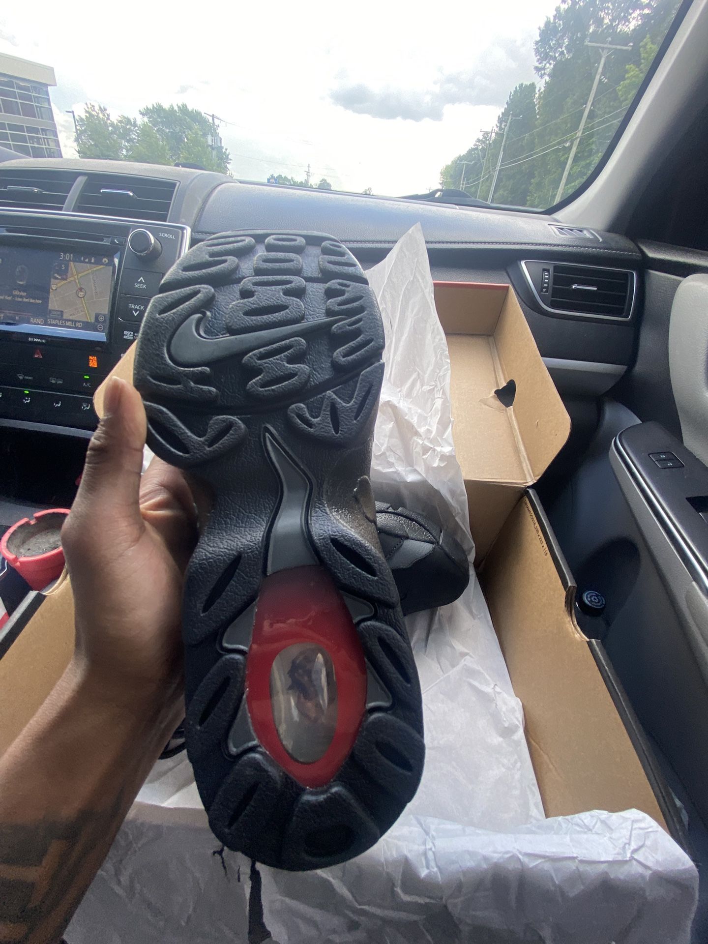 NIKE AIR MAX DT