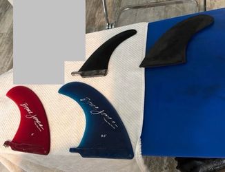 Surfboard Fins for Longboards or Midlengths