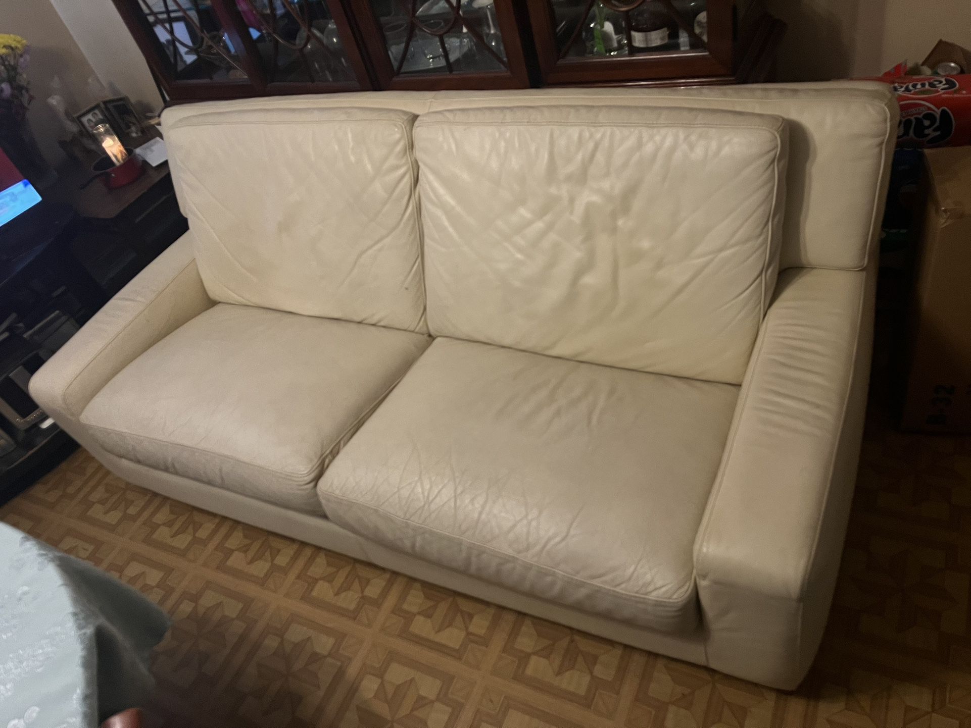 Beige /white Leather Couch