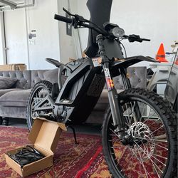Surron/talaria/eride/emoto/electric dirtbike/ebin