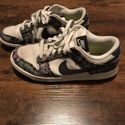 Nike Shoes Size 9