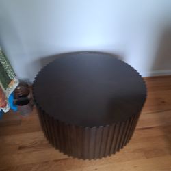 Round Coffee Table 