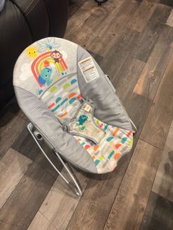 Baby bouncer