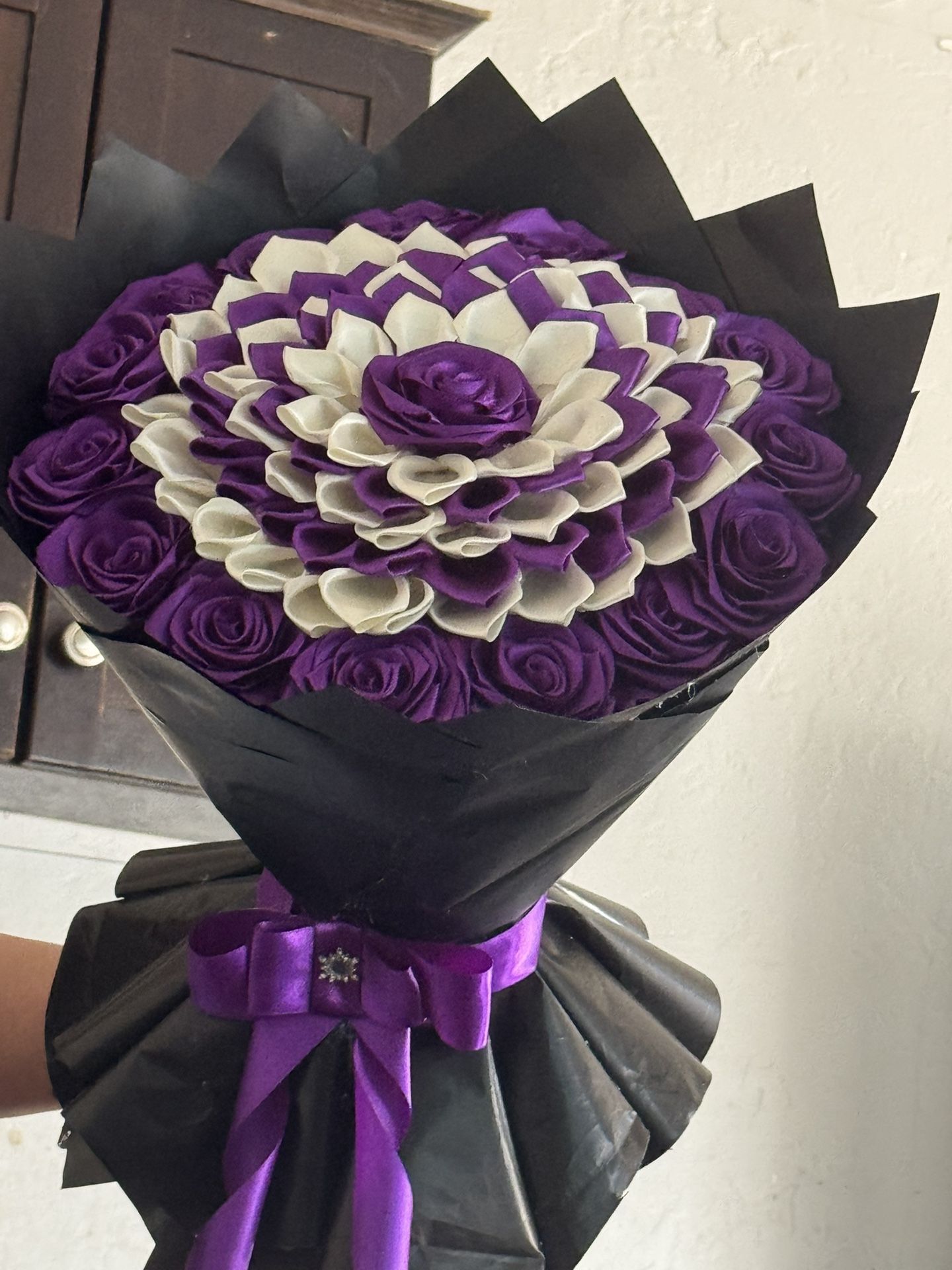 Para Este 10 De Mayo, RegálaLe Algo Hermoso A Tu Madre,A Tu Esposa, A Tu Hermana, A Tu Hija, A Tu Novia, RegálaLe Un Bello Ramo Eterno, Que Le Dure Pa