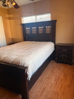 5 piece solid wood bedroom set