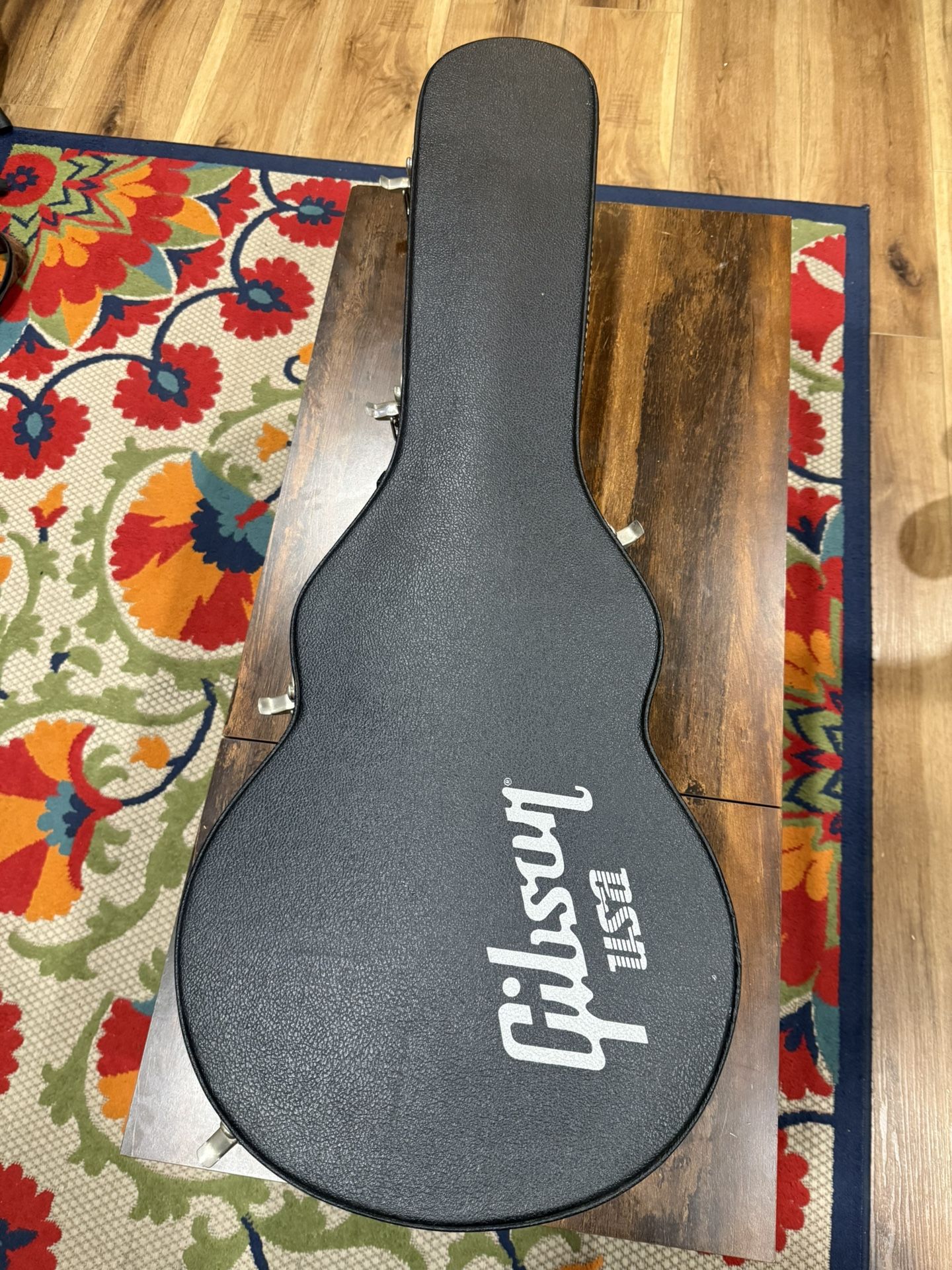 Gibson Hardshell Case 