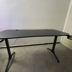 55 Inch Furmax Gaming Desk With Surface Free Mouse Pad