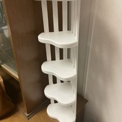 Heart Shaped Corner Shelf