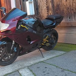 2003 Suzuki GSXR 750