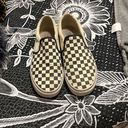 checkered vans