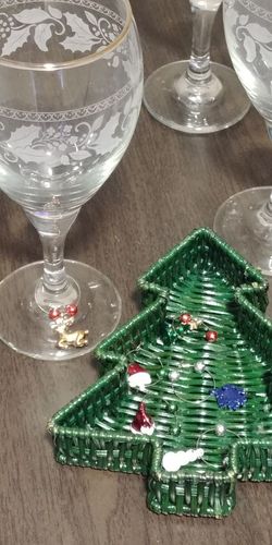 Christmas Glasses with Charms