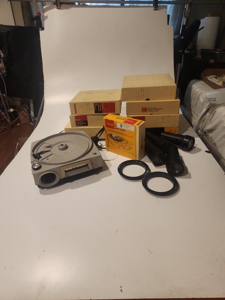 Kodak Ektographic Slide Projector Set