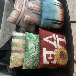 Decorative Throw Pillows Set