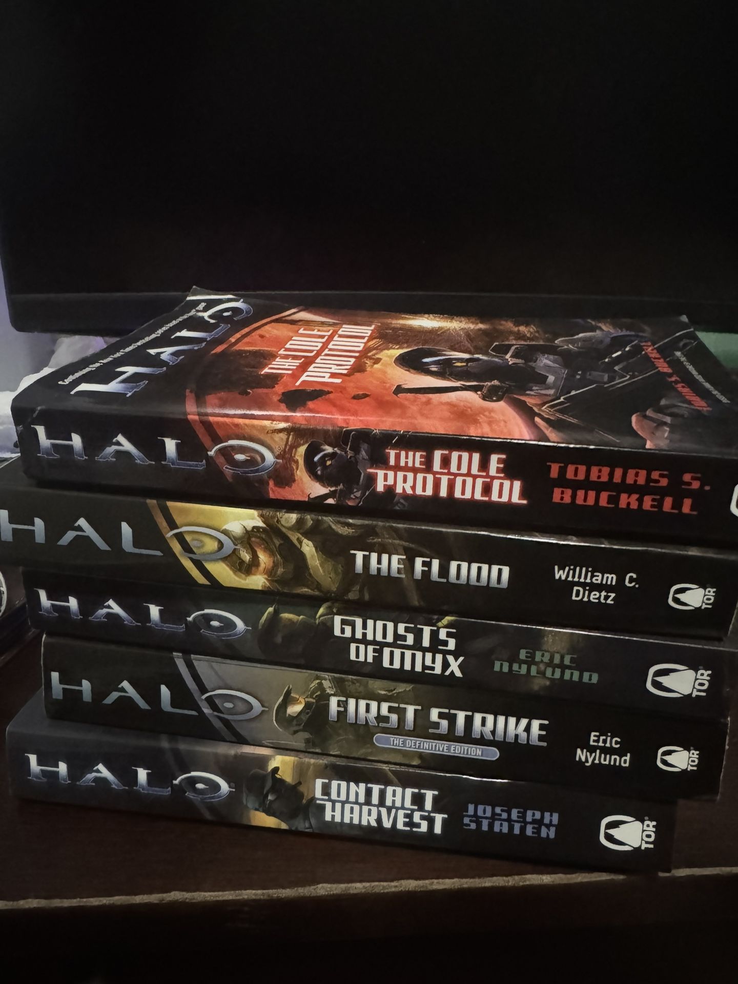 5 halo books