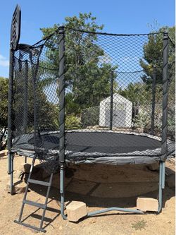 Trampoline