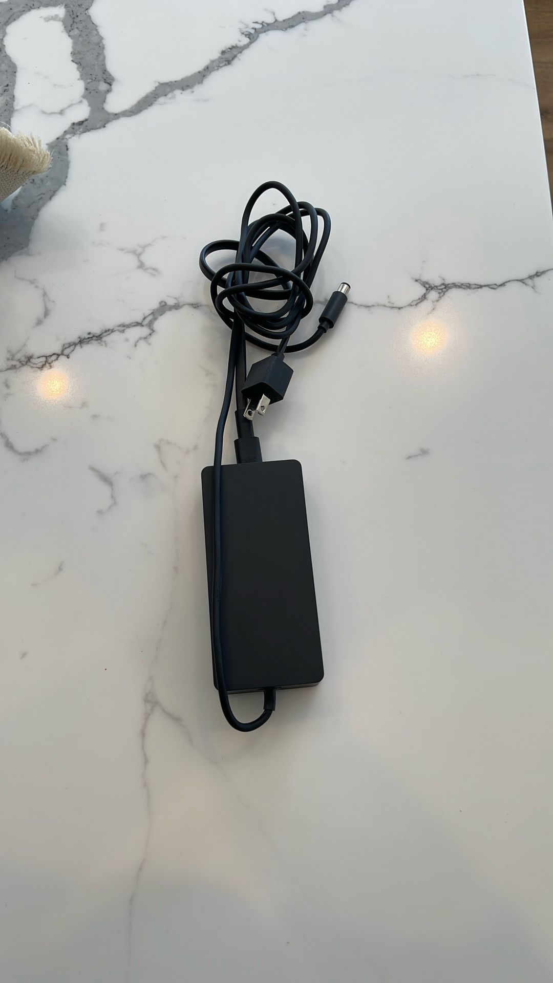 Microsoft 1749 Power Supply
