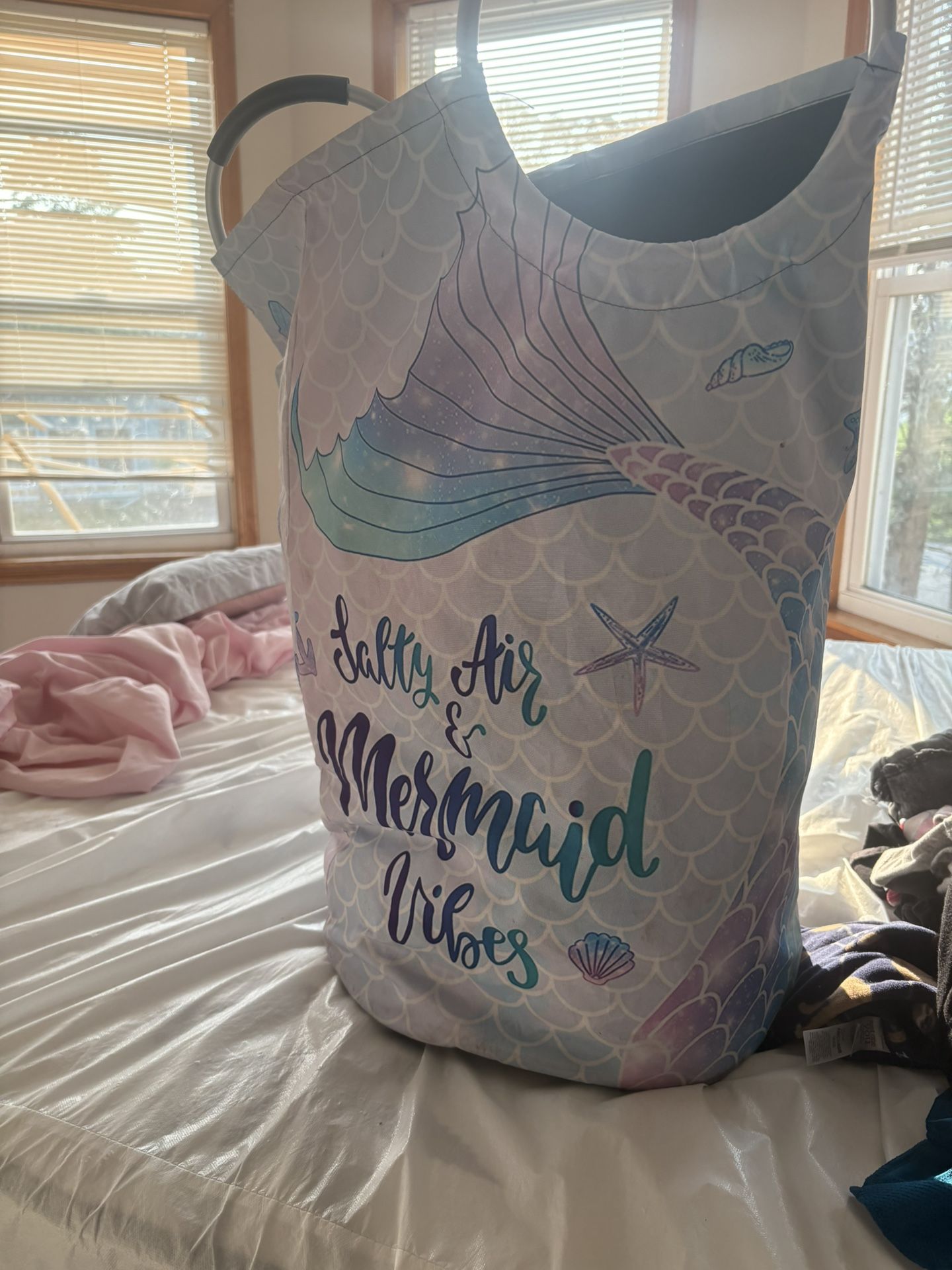 Girls Bedroom With Decor Mermaids