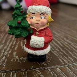 Vintage 1980 Wallace Berrie Christmas PVC figure