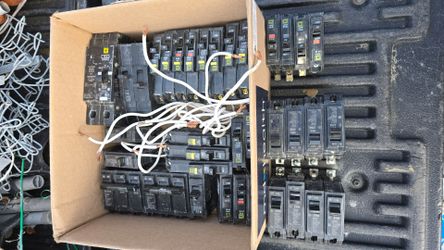 Huge Lot of New/Unused Circuit Breakers - Square D & GE