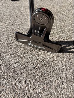 Odyssey White Ice 2-Ball Blade Putter with Headcover – Classic Alignment Aid