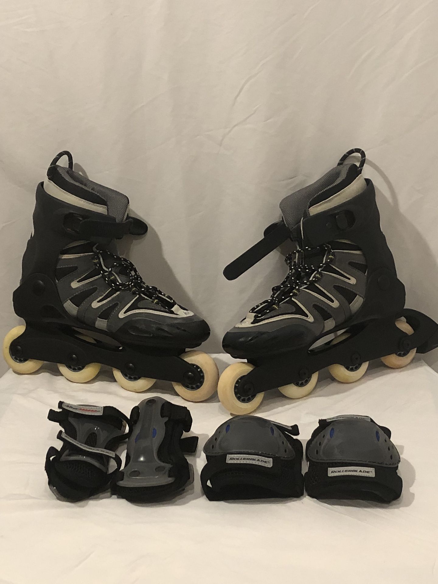 Roller blades (mens) & pads