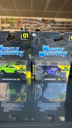 Muscle Machines Die-Cast Cars Set of 2